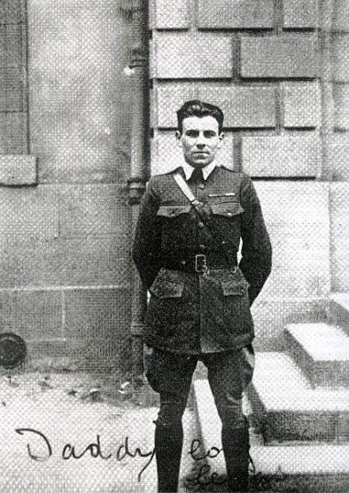 /blog/public/img3/Personnalites/louis-ferdinand-celine-uniforme-rockefeller-1918.jpg